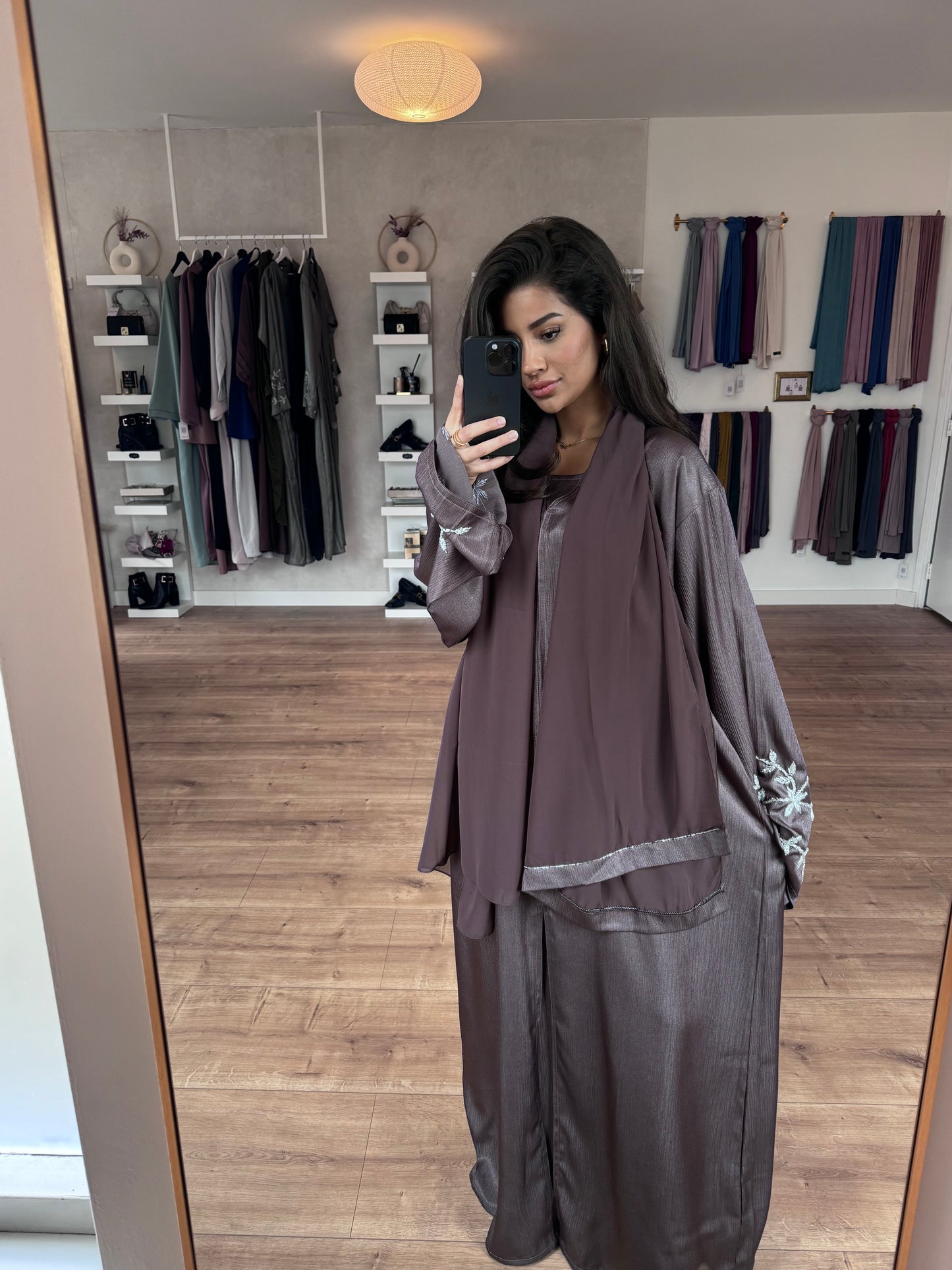 Abaya Nour