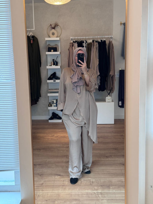 Satin twinset